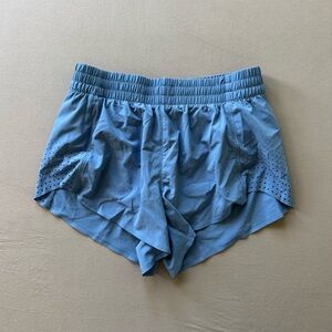 Athleta Hustle 3" Shorts